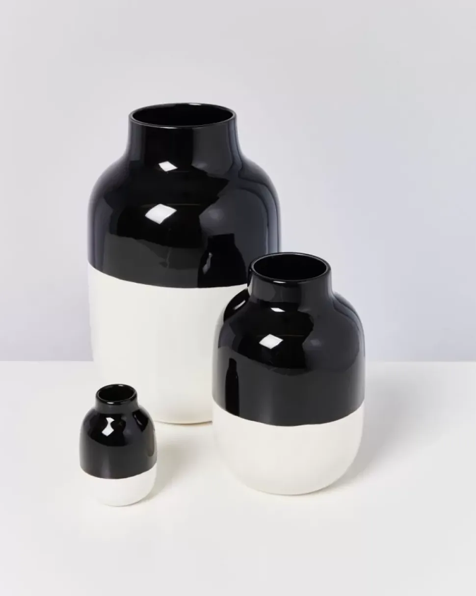 Motel a Miio Nuno Vase M Schwarz Weis| Nuno M